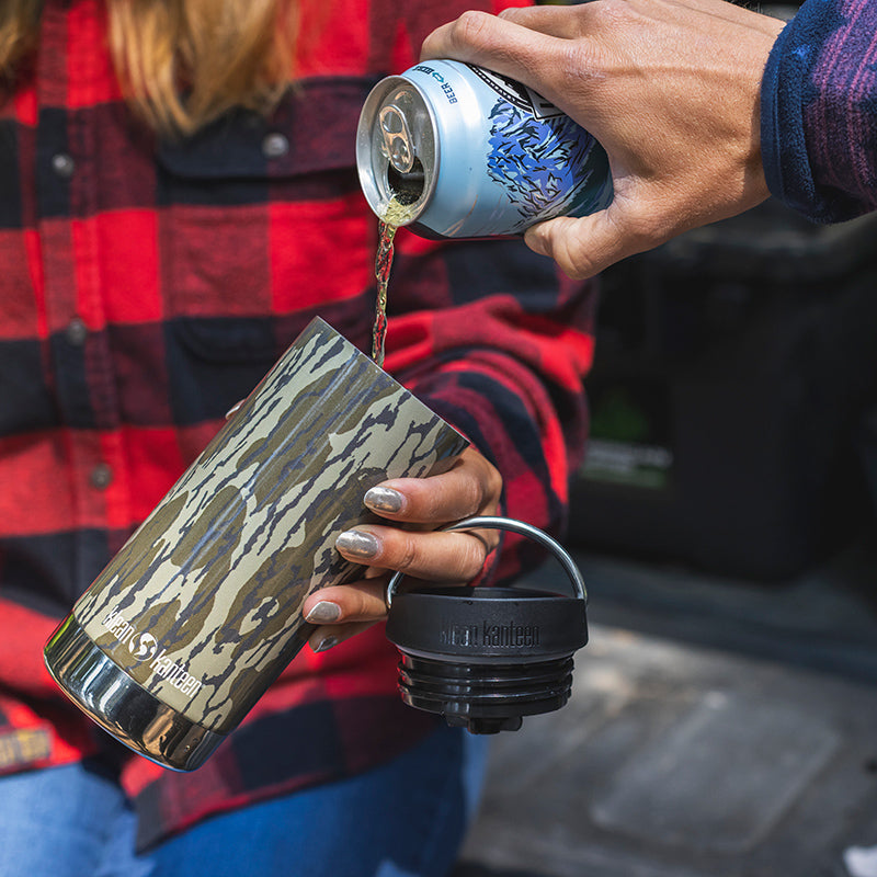 12oz-tkwide-with-cafe-cap-mossy-oak-u2 12oz_tumbler_mossyoak_bottomlands_beer_pour_square.jpg