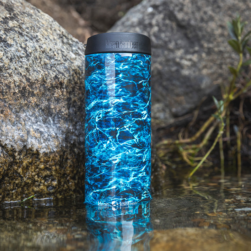 16oz-tkwide-with-cafe-cap-mossy-oak-e2 16oz_tumbler_mossyoak_bass_cafe_water_closeup_square.jpg