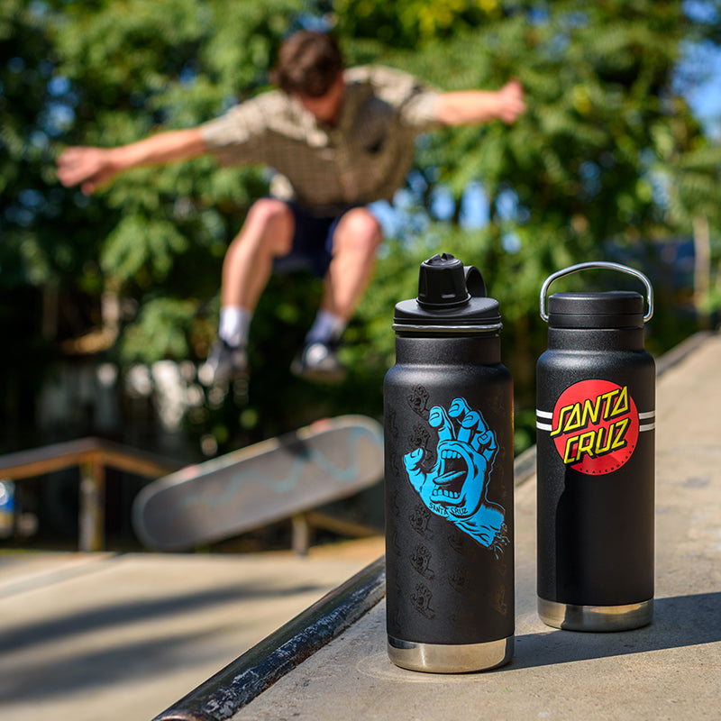 32oz-tkwide-with-chug-cap-santa-cruz-screaming-hand-c1 32oz_20oz_water_bottles_santacruz_skater_ramp_square.jpg