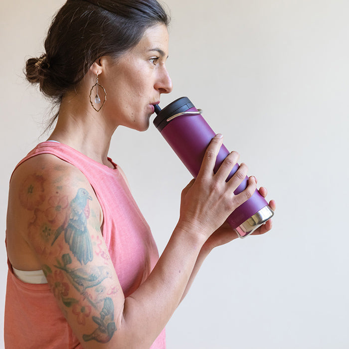 tkwide-twist-cap-with-straw-kit-h9 K20TKWPT-PP-T-TWIST-straw_cap_drinking_yoga_lifestyle_64bb08ca-98d0-4e89-83fd-b166cda65ccd.jpg
