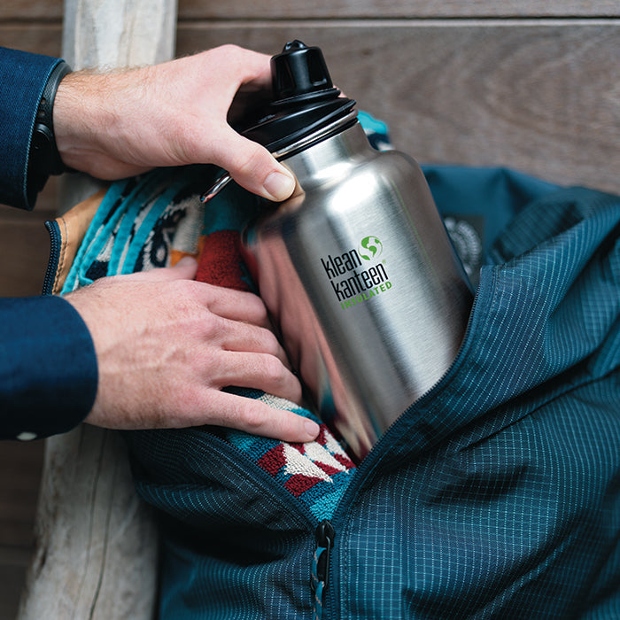 tkwide-chug-cap-u4 K64TKWSSL-BS-Chug-Cap-Out-of-Duffle_lifestyle.jpg