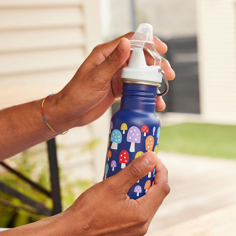 12oz-kid-s-classic-sippy-x8 kid_sippy_12oz_closeup_dustcover_square.jpg
